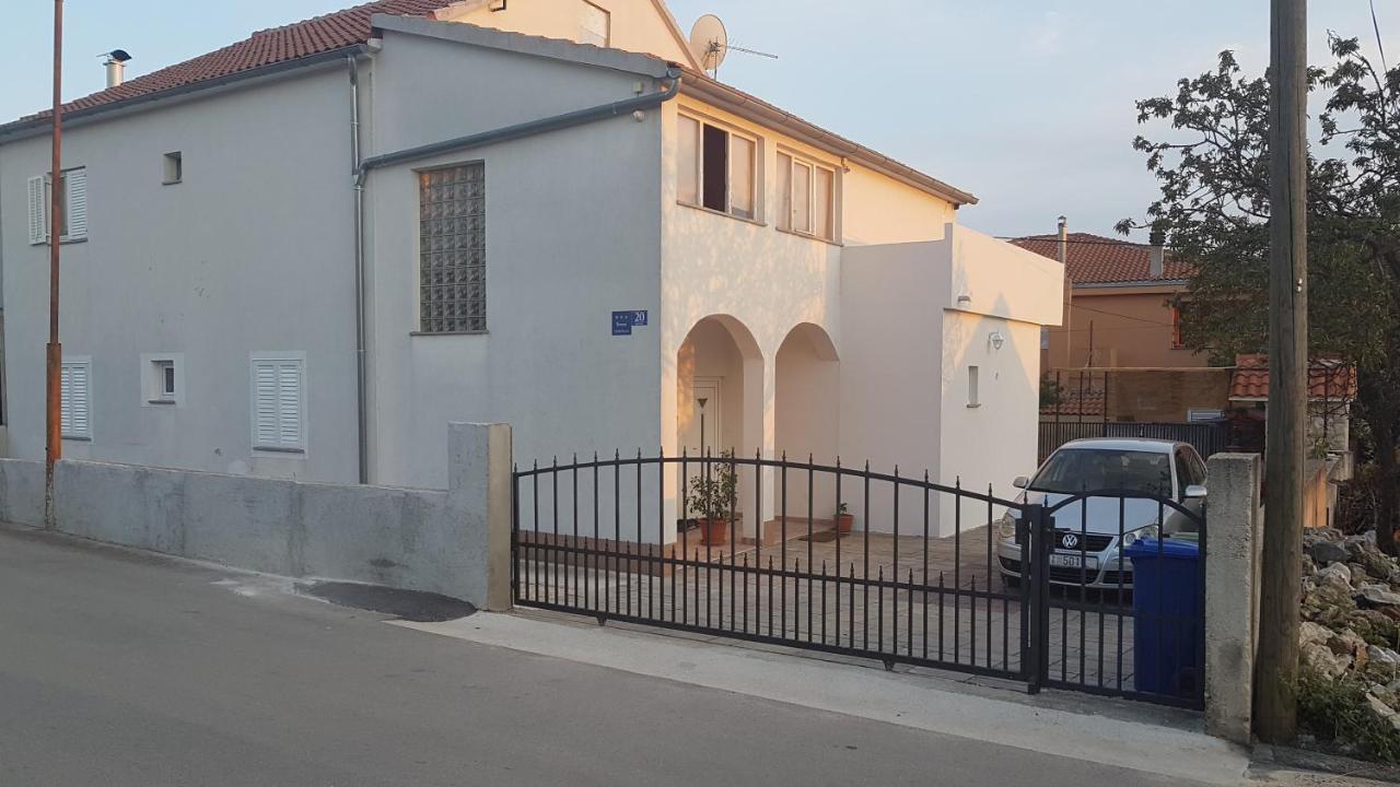 Lea Διαμέρισμα Σίμπενικ Εξωτερικό φωτογραφία
