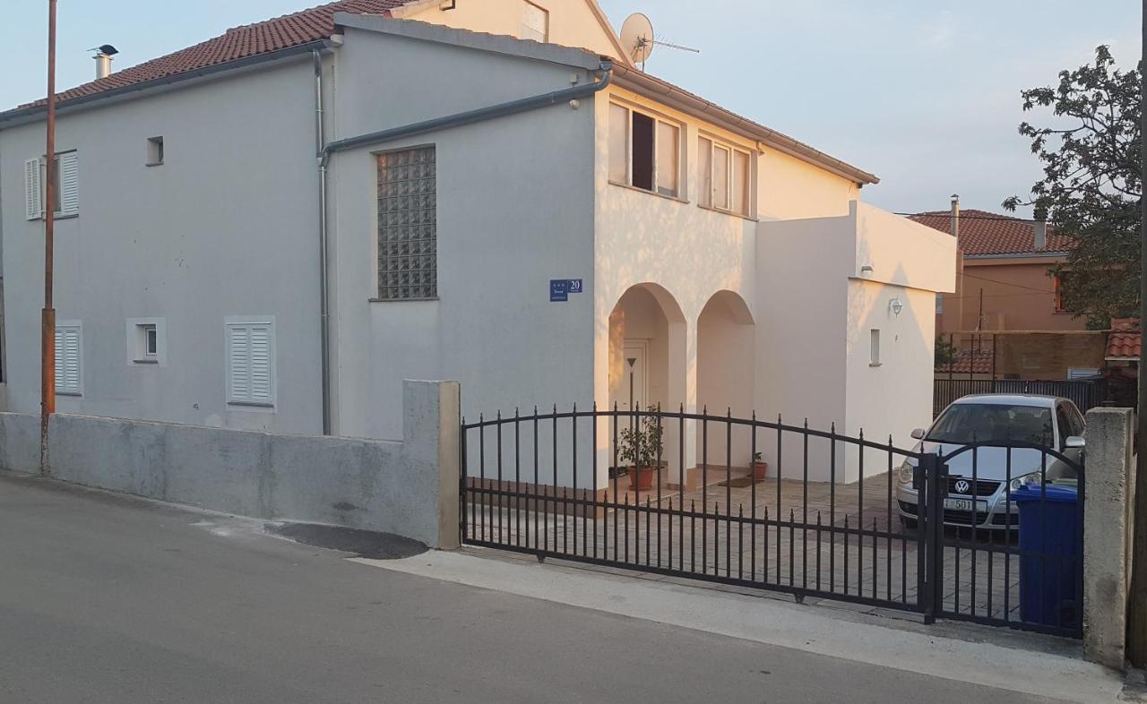 Lea Διαμέρισμα Σίμπενικ Εξωτερικό φωτογραφία